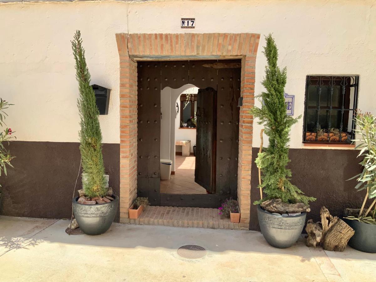 Casa Sol Y Aire - Vakantievilla In Dorp Met Prive Zwembad Pinos del Valle 外观 照片
