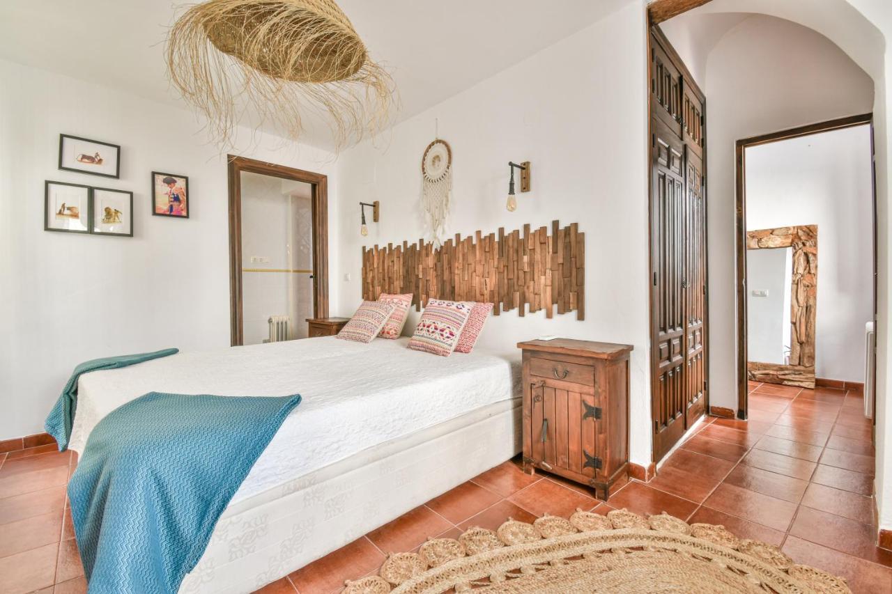 Casa Sol Y Aire - Vakantievilla In Dorp Met Prive Zwembad Pinos del Valle 外观 照片