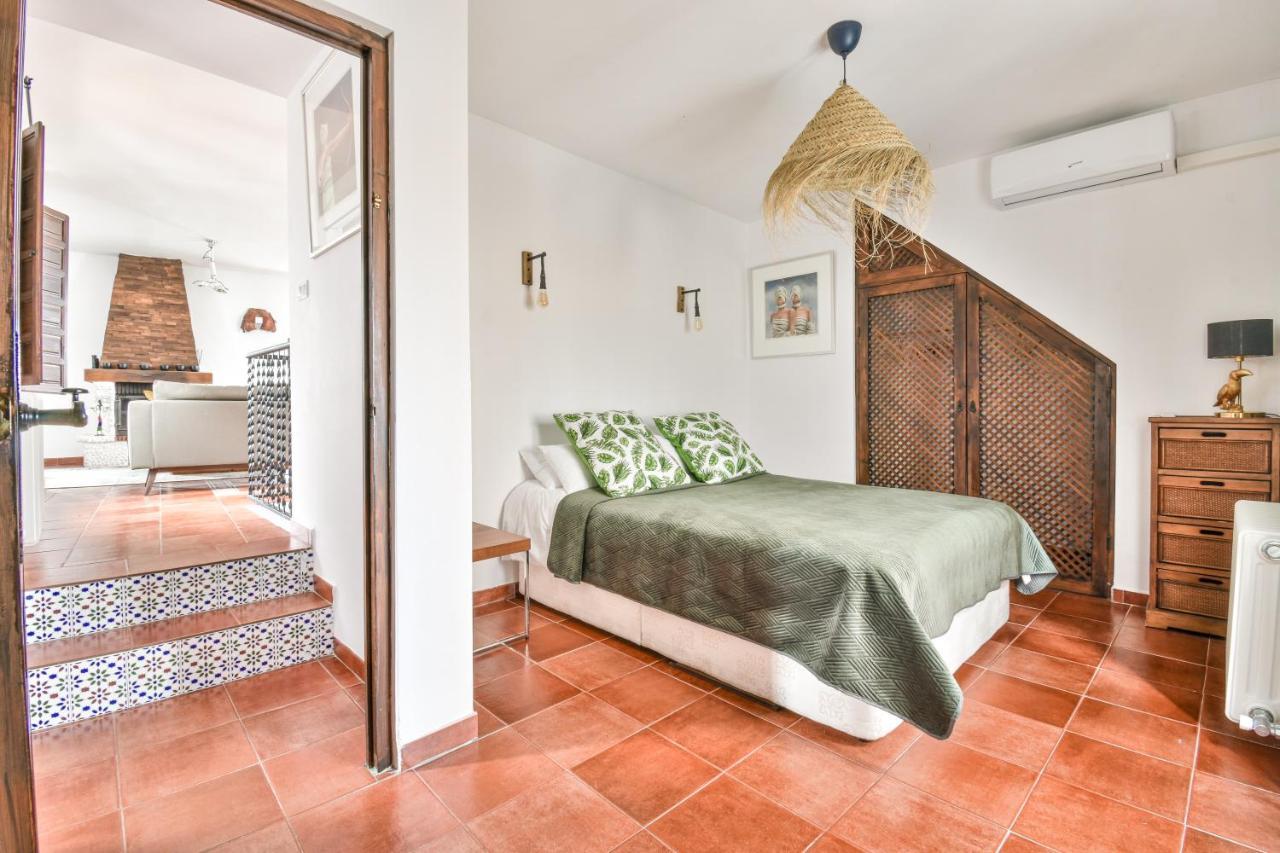 Casa Sol Y Aire - Vakantievilla In Dorp Met Prive Zwembad Pinos del Valle 外观 照片